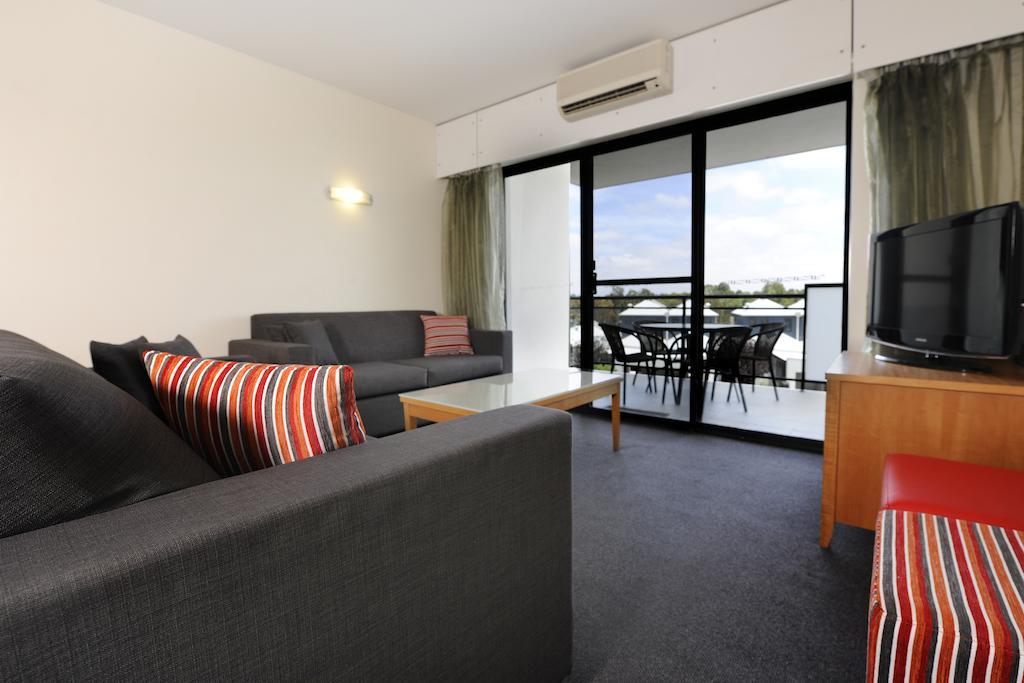 Assured Ascot Quays Apartment Hotel Perth Exterior foto