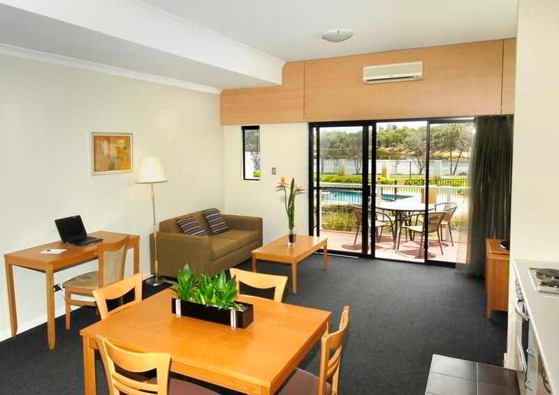 Assured Ascot Quays Apartment Hotel Perth Exterior foto